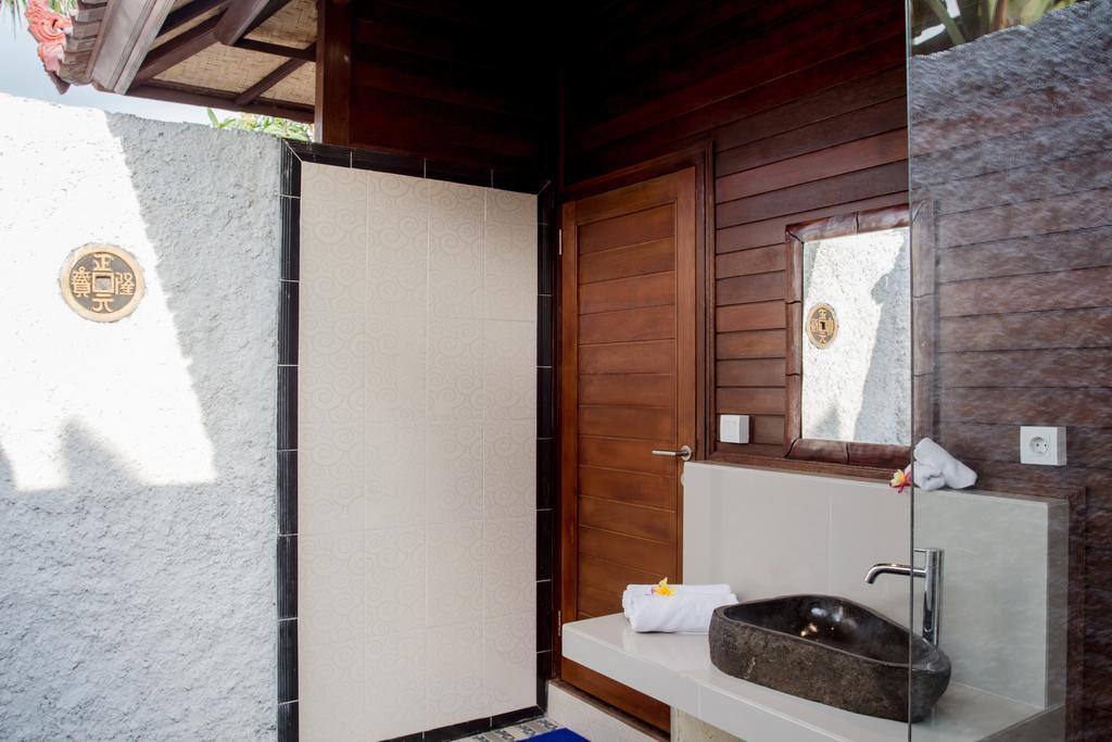 Seaside Huts Lembongan Hotel Exterior photo